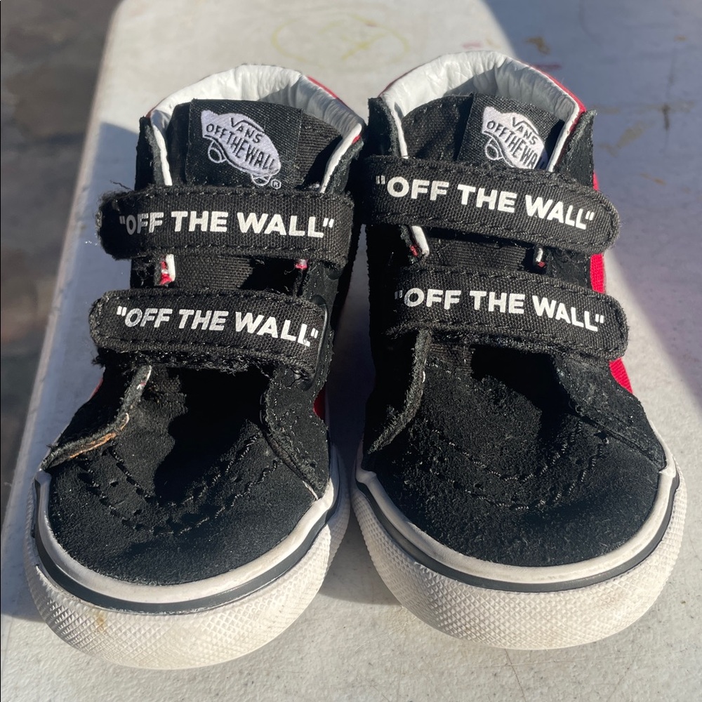 Vans Classic Black and White High-Tops